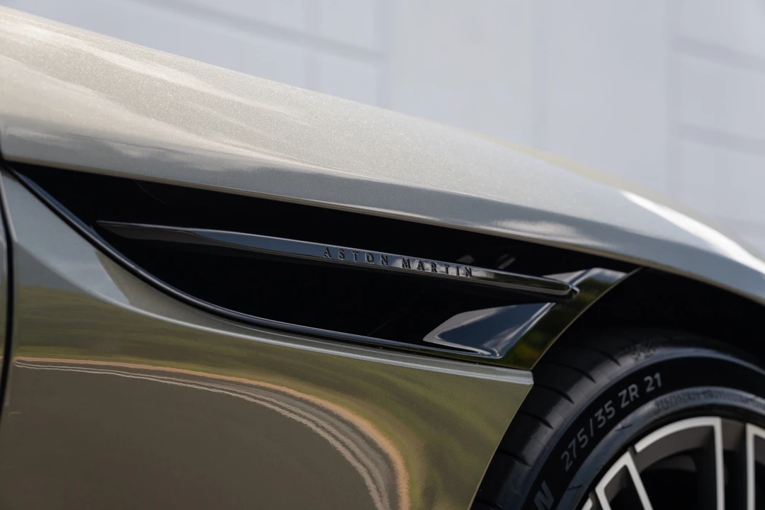 2024 Aston Martin DB12 - Image 11 of 31
