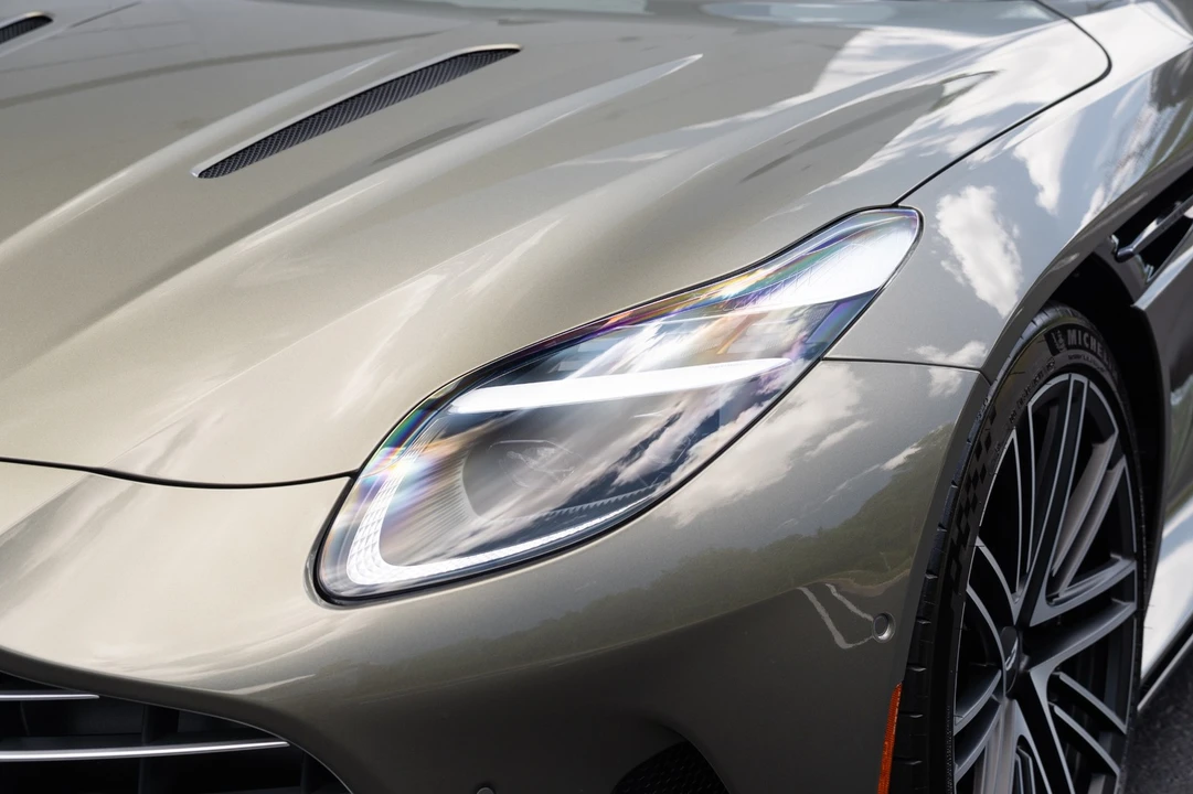 2024 Aston Martin DB12 - Image 22 of 31