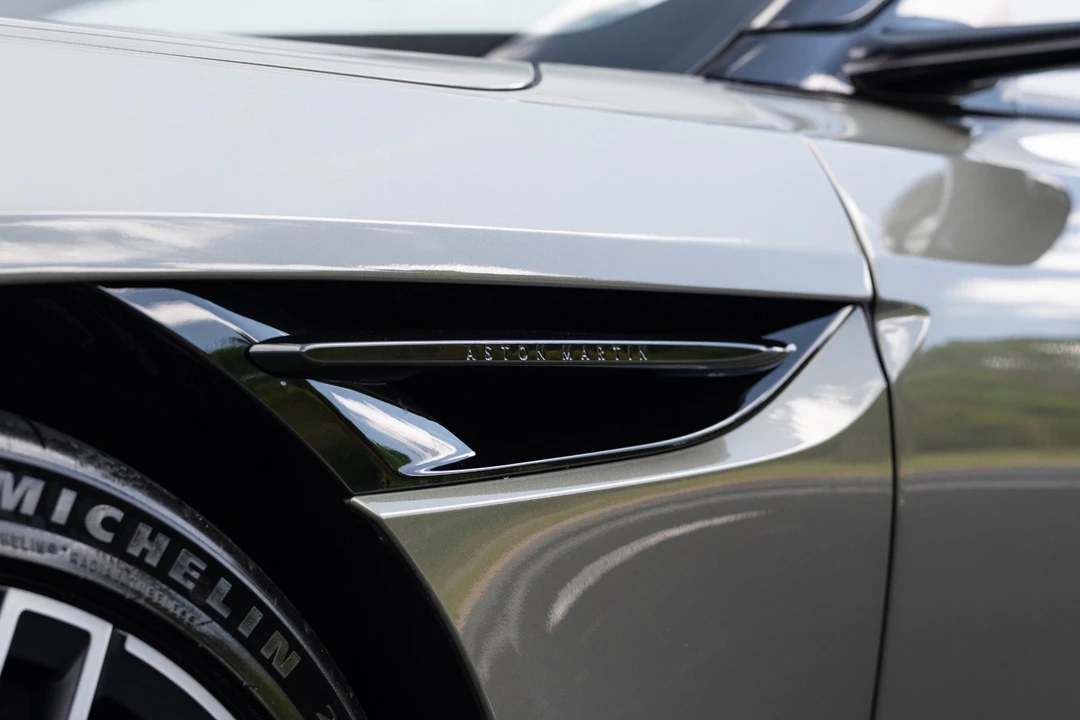2024 Aston Martin DB12 - Image 24 of 31