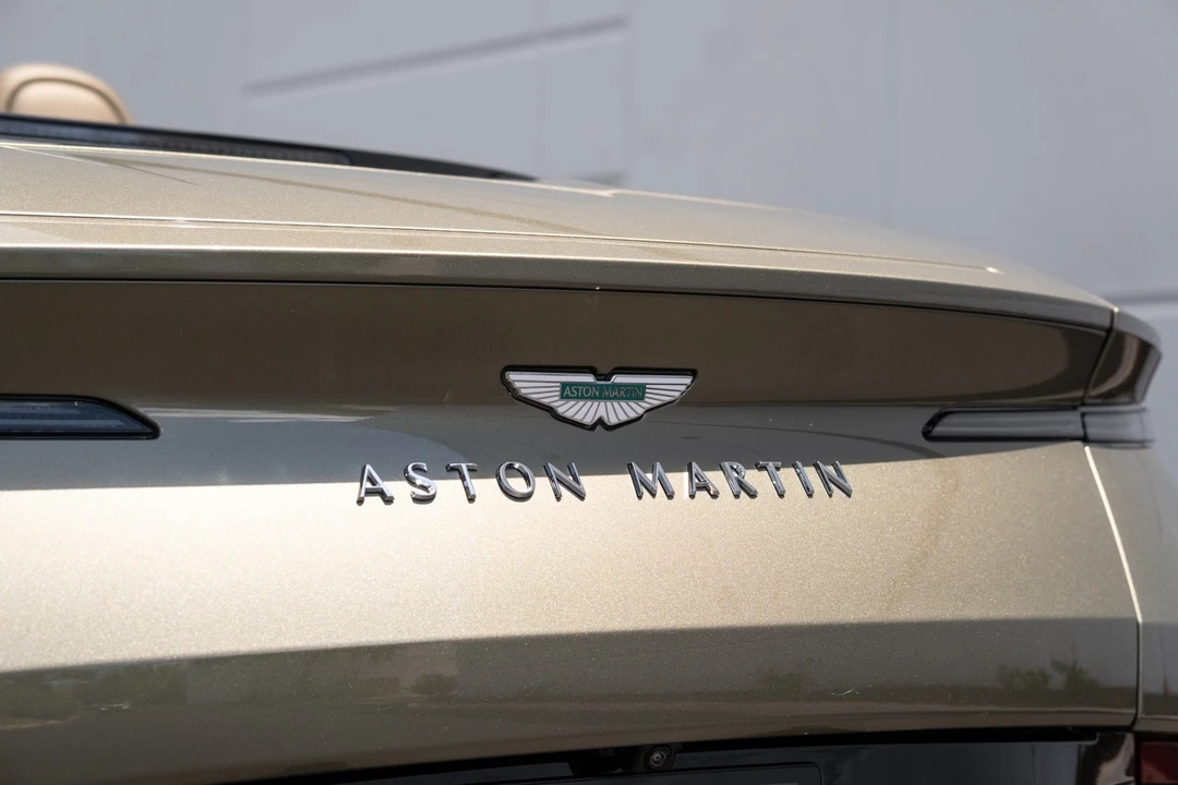 2024 Aston Martin DB12 - Image 30 of 31