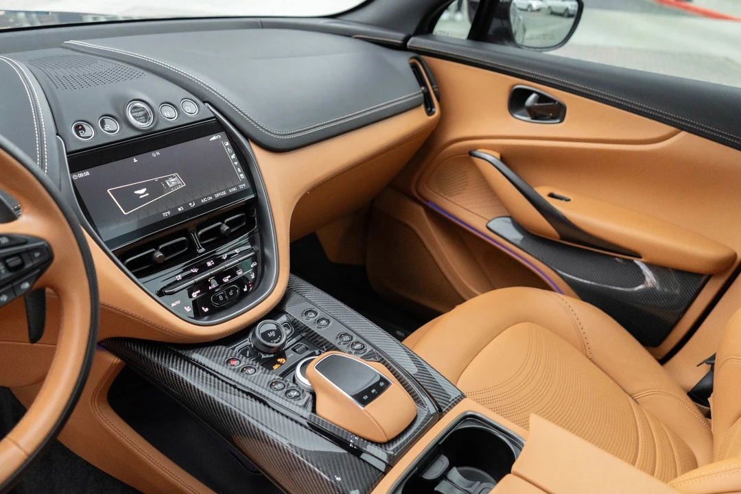 2024 Aston Martin DBX 707 - Image 9 of 21