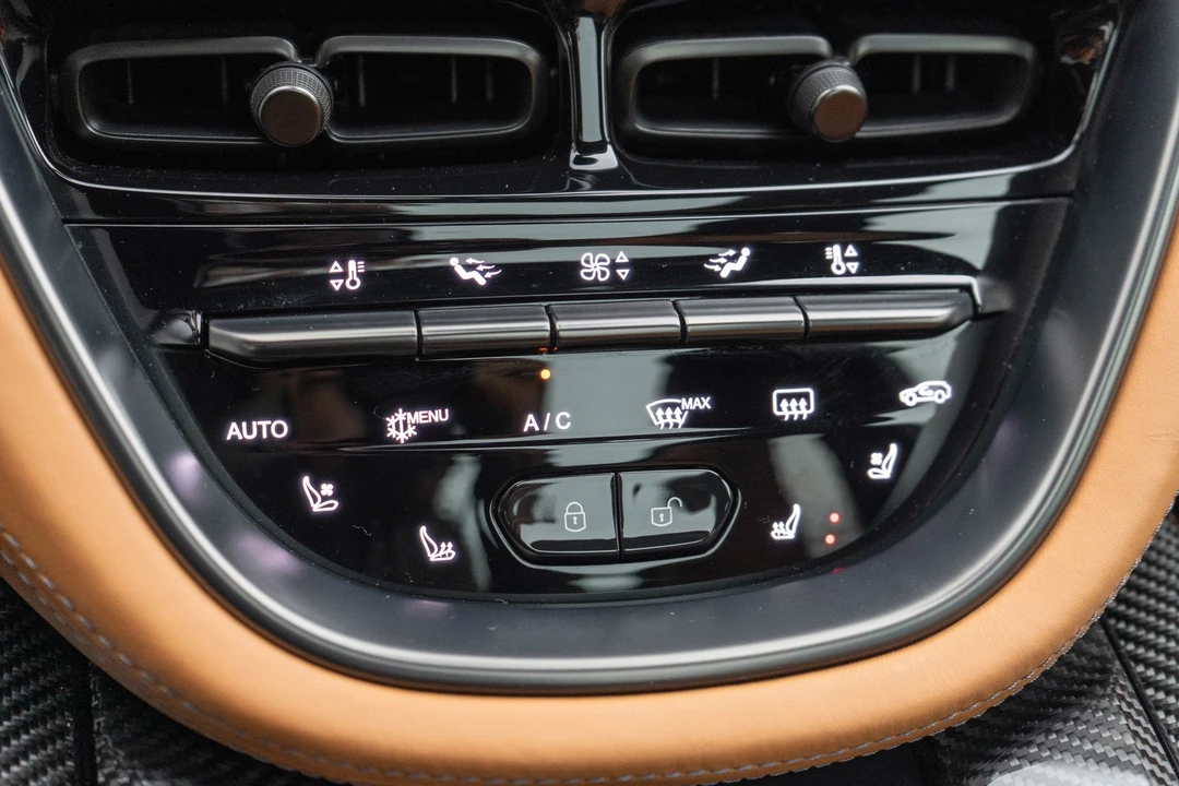 2024 Aston Martin DBX 707 - Image 25 of 31