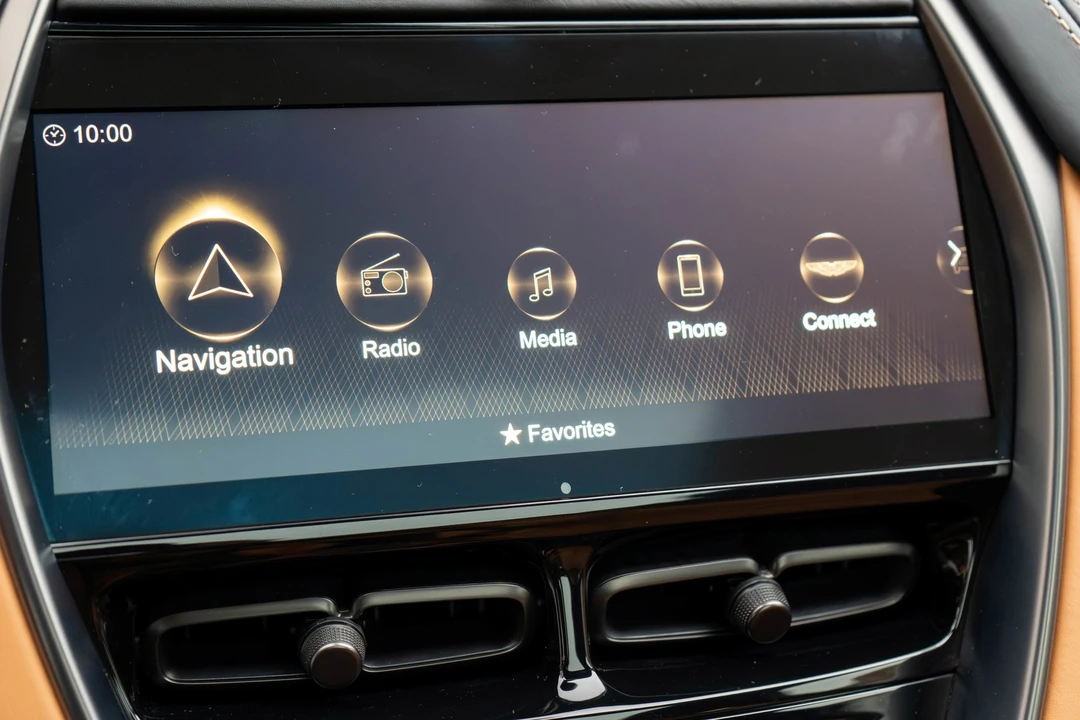 2024 Aston Martin DBX 707 - Image 21 of 31