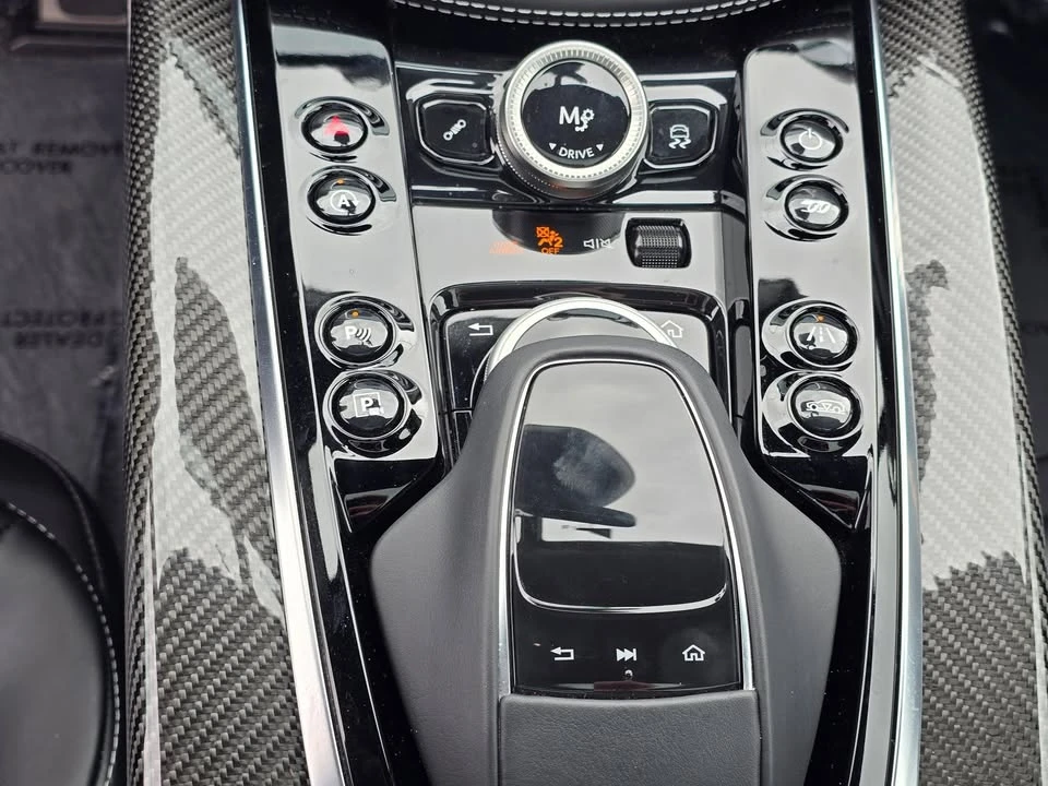 2024 Aston Martin DBX 707 - Image 11 of 20