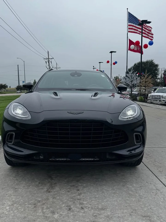 2024 Aston Martin DBX - Image 7 of 20