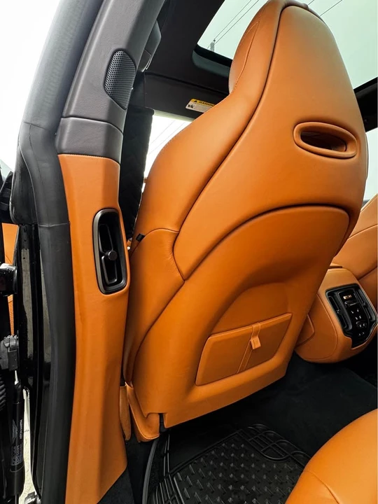 2024 Aston Martin DBX - Image 19 of 20