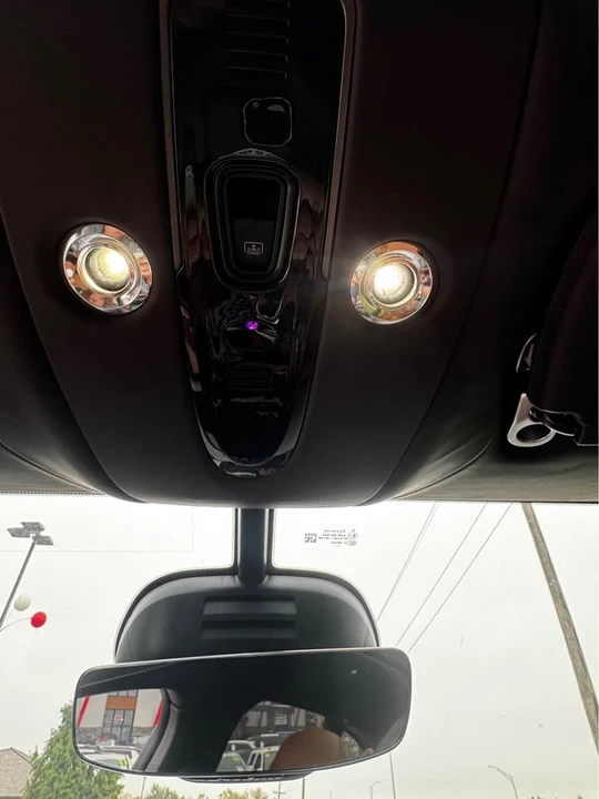 2024 Aston Martin DBX - Image 14 of 20