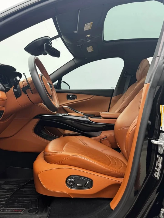 2024 Aston Martin DBX - Image 8 of 20