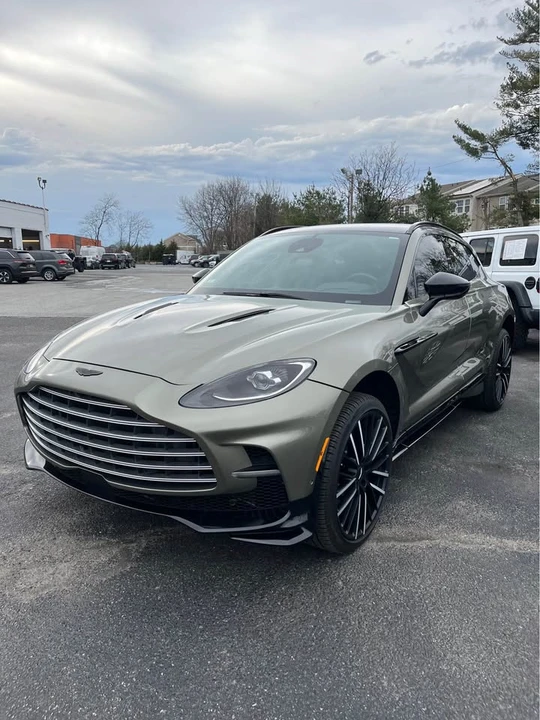 2024 Aston Martin DBX 707 - Image 2 of 10