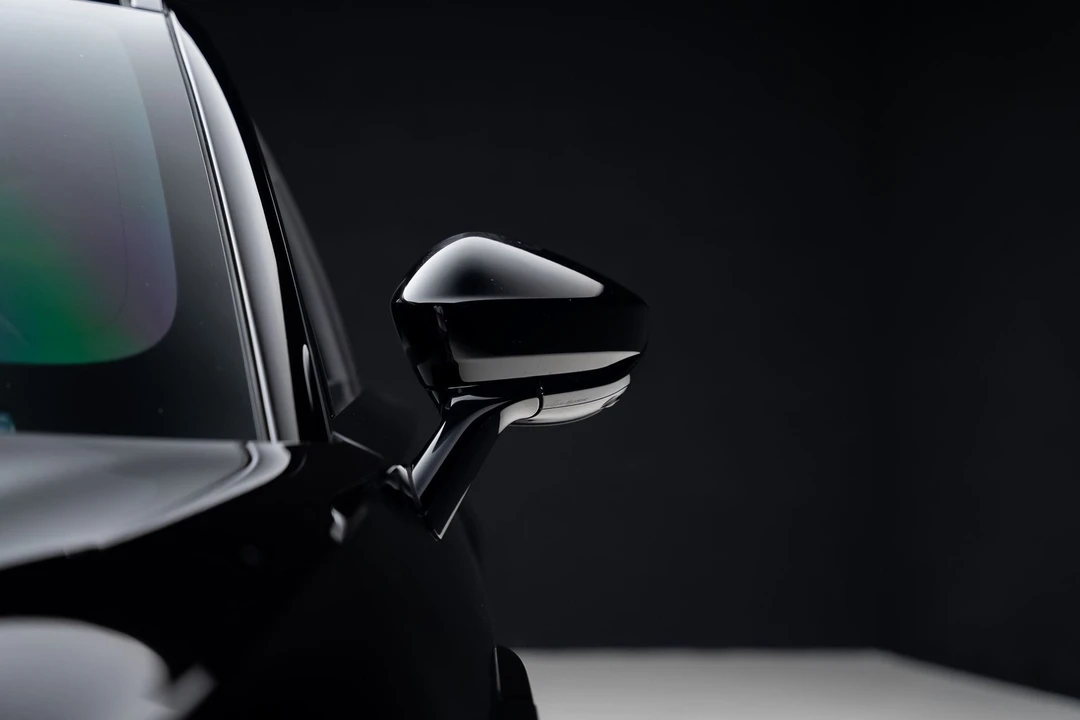 2024 Aston Martin DBX 707 - Image 15 of 31