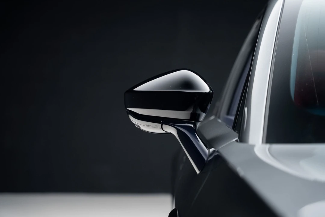 2024 Aston Martin DBX 707 - Image 14 of 31