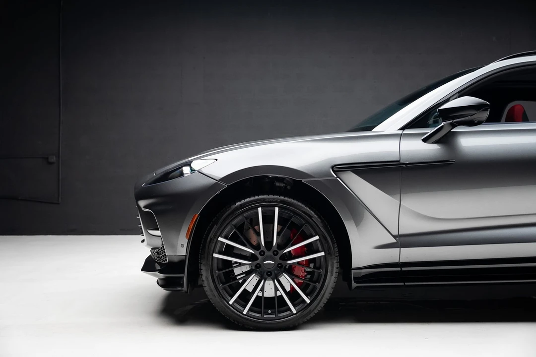 2024 Aston Martin DBX 707 - Image 18 of 31