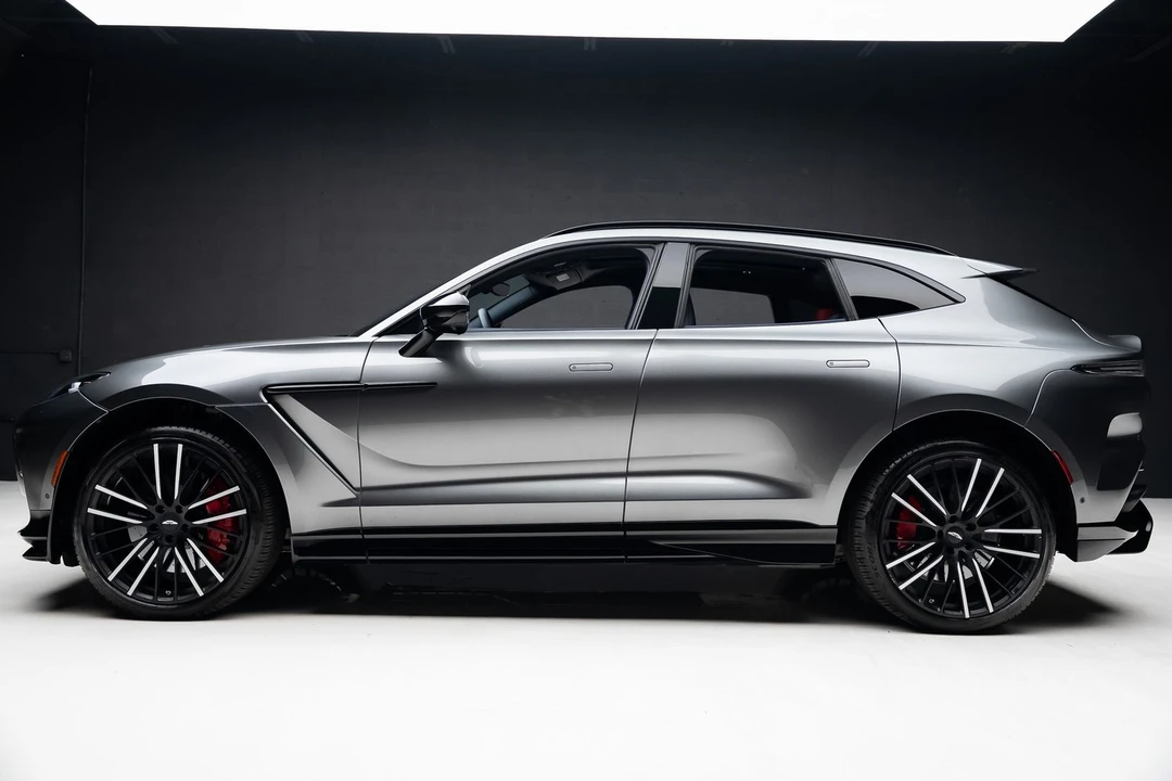2024 Aston Martin DBX 707 - Image 17 of 31