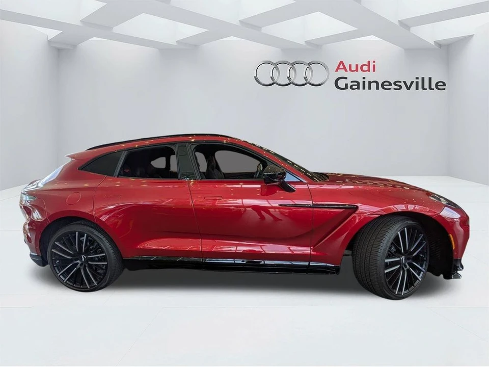 2024 Aston Martin DBX 707 - Image 2 of 31