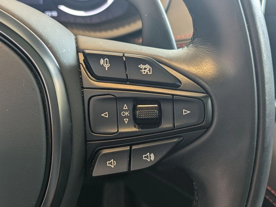 2024 Aston Martin DBX 707 - Image 28 of 31