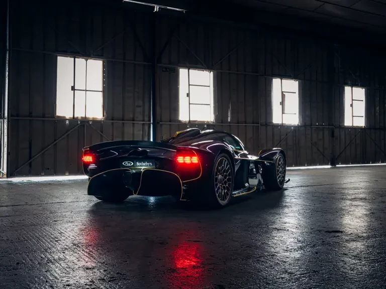 2024 Aston Martin Valkyrie - Image 3 of 31