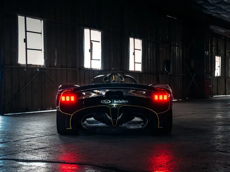 2024 Aston Martin Valkyrie - Image 9 of 31