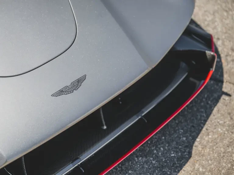 2024 Aston Martin Valkyrie - Image 11 of 31