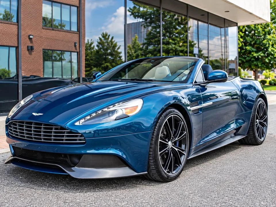 2024 Aston Martin Vanquish - Image 19 of 20