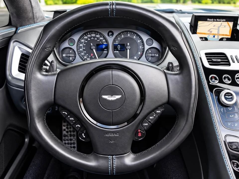 2024 Aston Martin Vanquish - Image 11 of 20