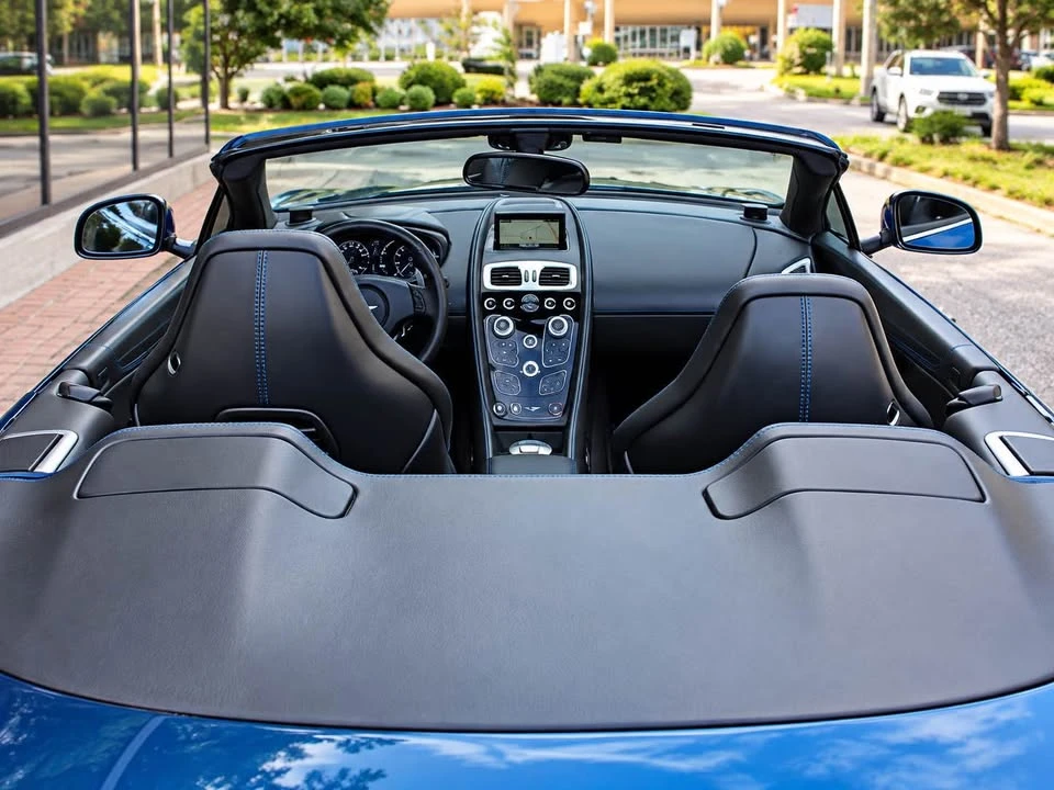 2024 Aston Martin Vanquish - Image 10 of 20