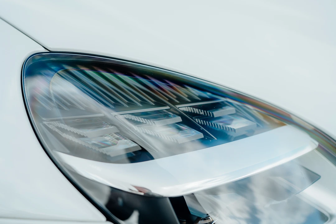 2024 Aston Martin Vanquish - Image 23 of 31