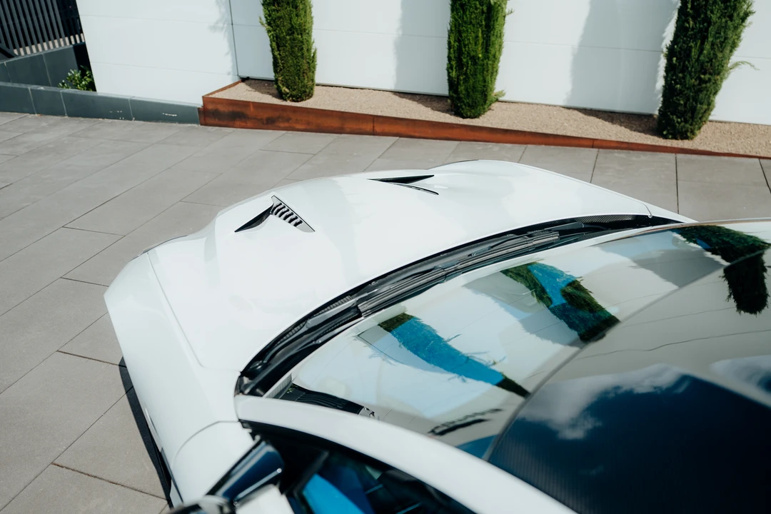2024 Aston Martin Vanquish - Image 27 of 31