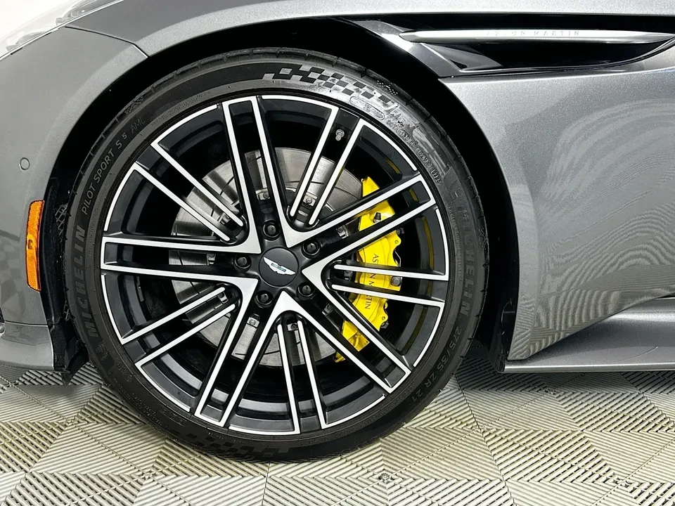 2024 Aston Martin DB12 - Image 4 of 17