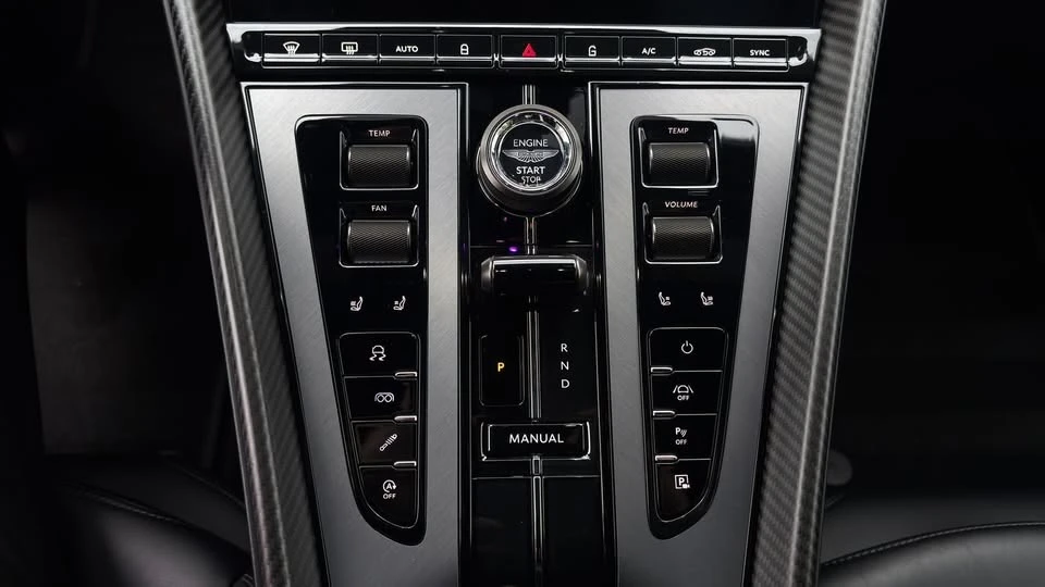 2024 Aston Martin DB12 - Image 15 of 19