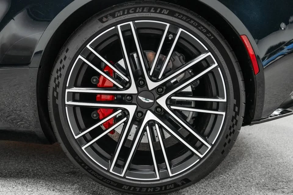 2024 Aston Martin DB12 - Image 6 of 15