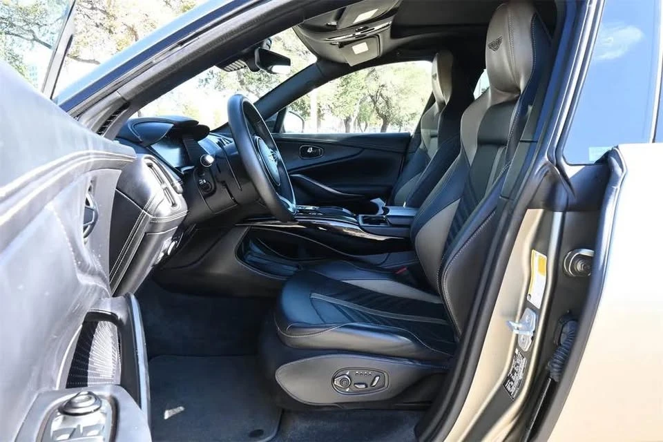 2024 Aston Martin DBX - Image 9 of 11