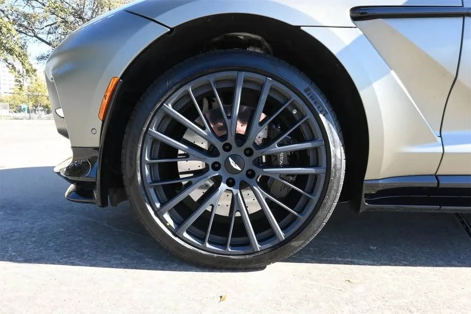 2024 Aston Martin DBX - Image 6 of 11