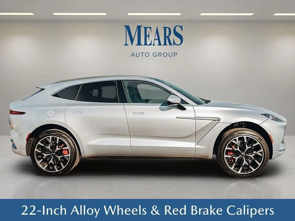 2024 Aston Martin DBX - Image 3 of 14