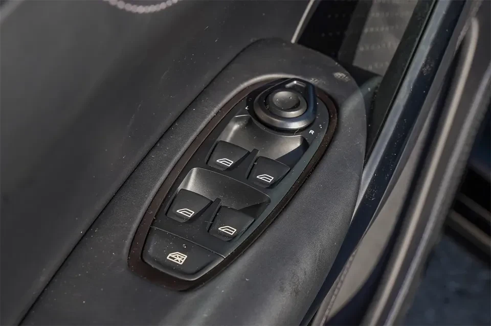 2024 Aston Martin DBX 707 - Image 12 of 20