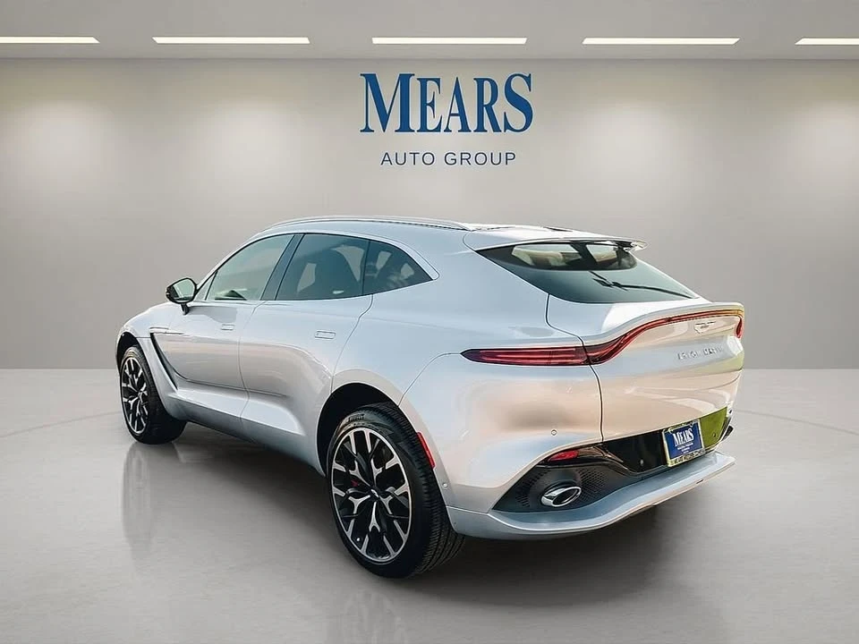 2024 Aston Martin DBX - Image 7 of 20