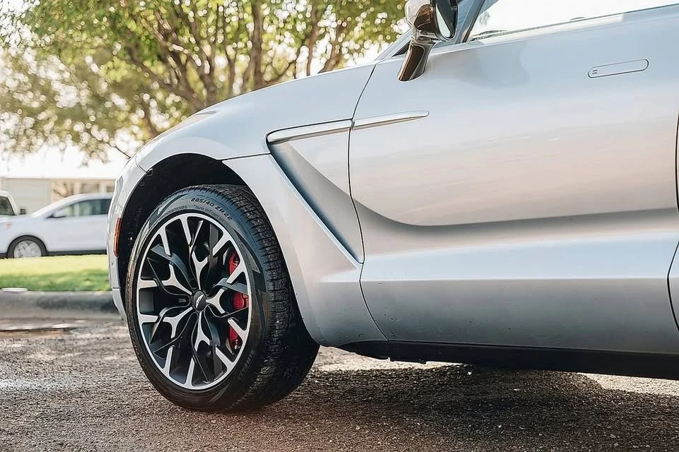 2024 Aston Martin DBX - Image 11 of 20