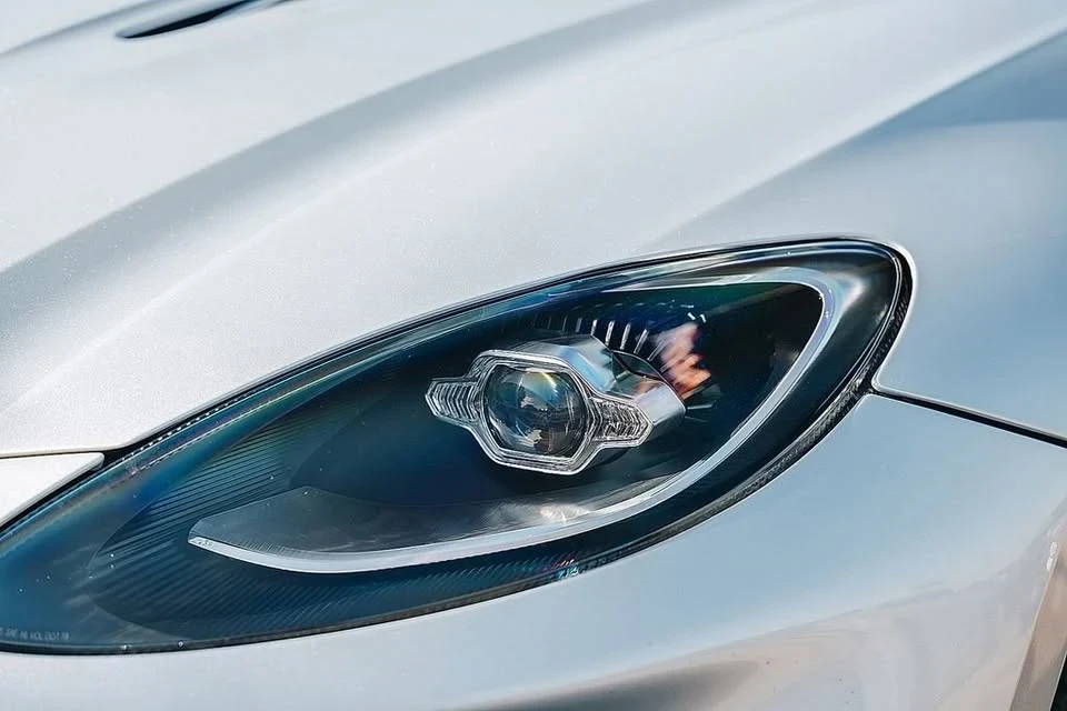 2024 Aston Martin DBX - Image 15 of 20
