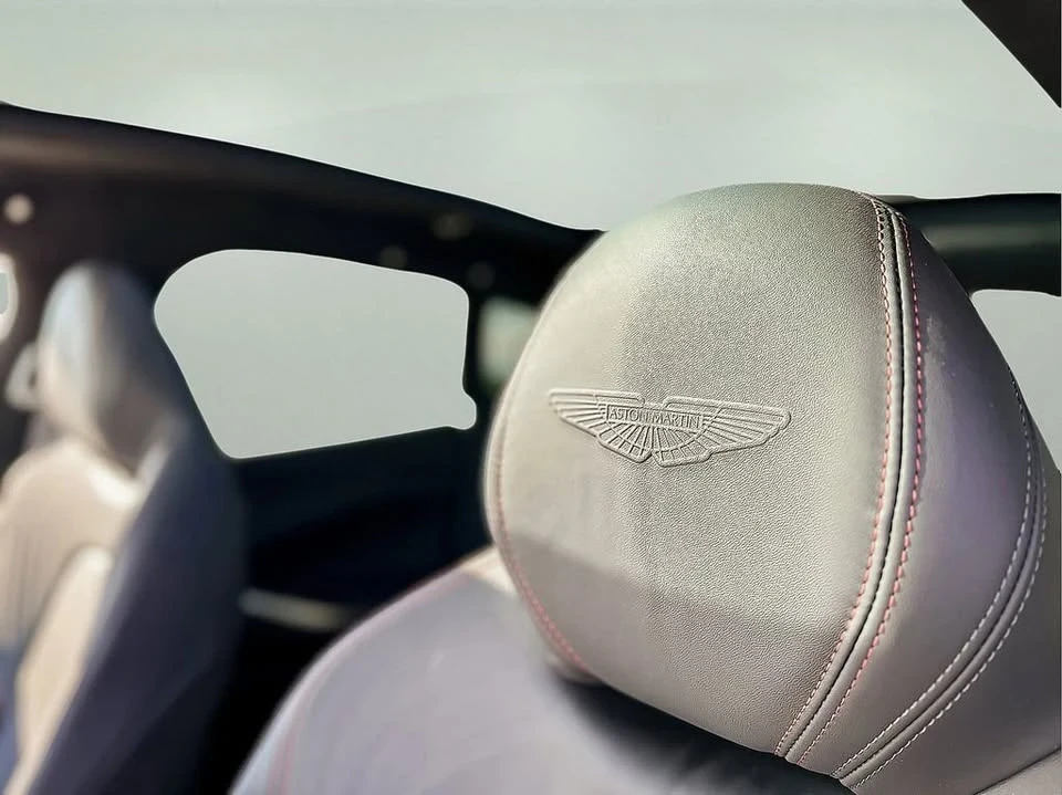 2024 Aston Martin DBX - Image 19 of 20