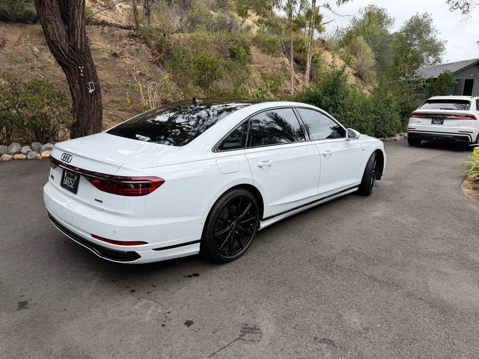 2024 Audi D5 A8 - Image 3 of 7