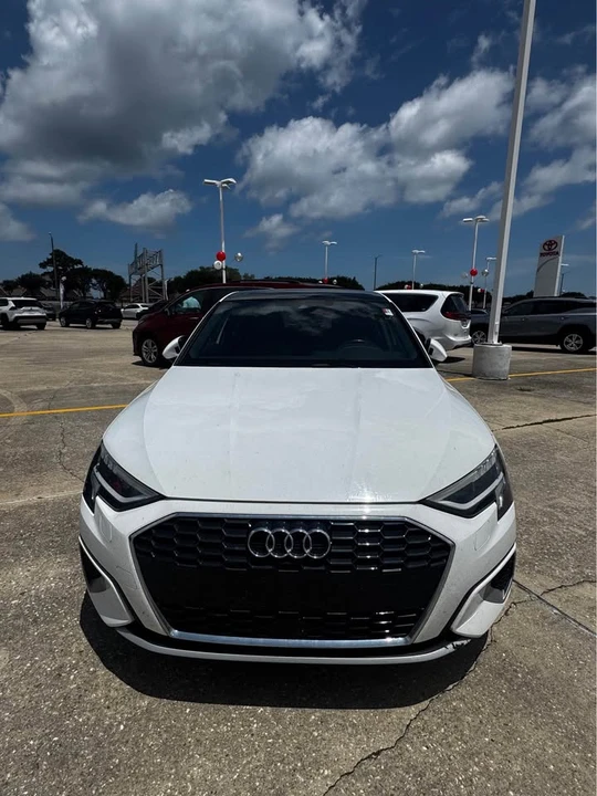 2024 Audi 8Y A3 - Image 2 of 9