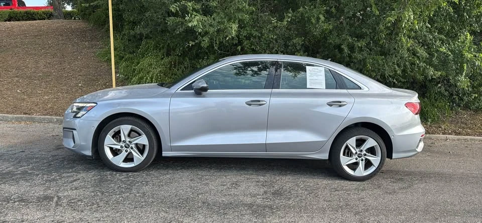 2024 Audi 8Y A3 - Image 2 of 8