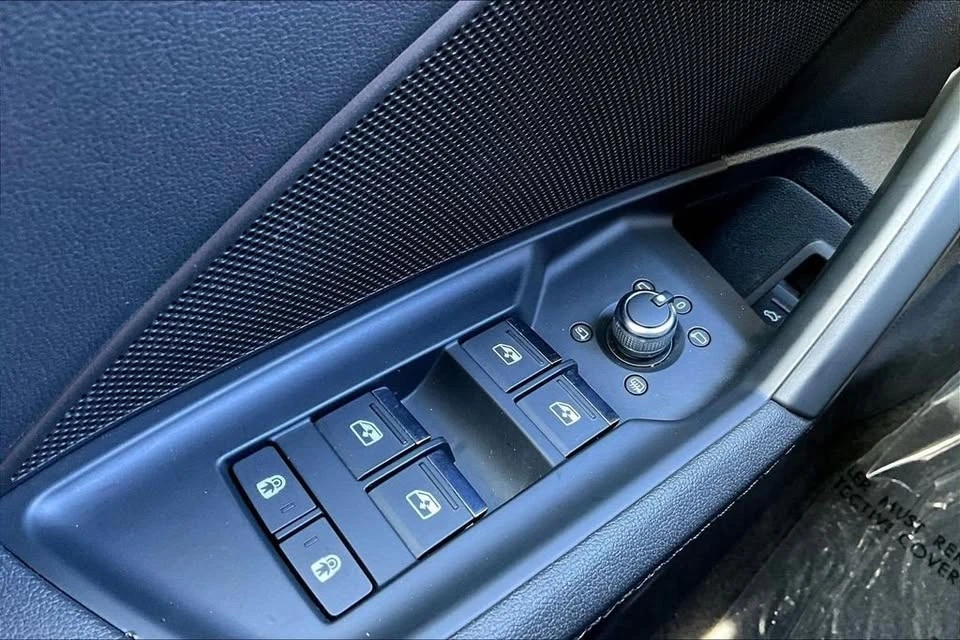 2024 Audi 8Y A3 - Image 16 of 20