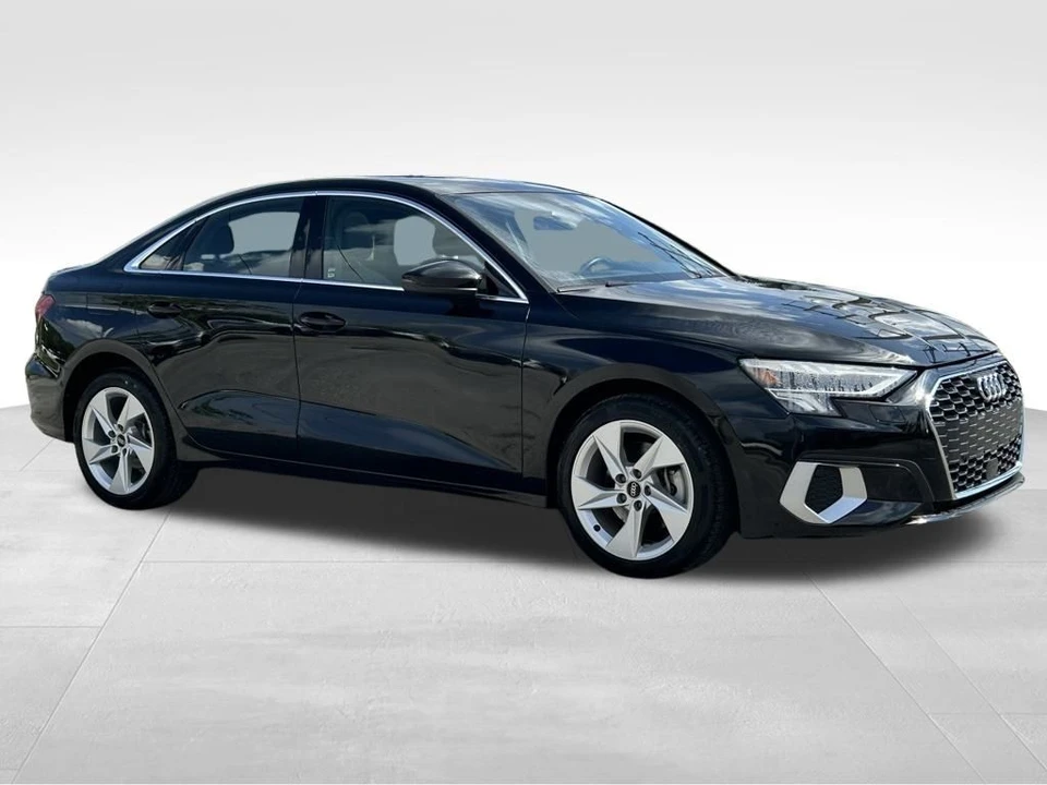 2024 Audi 8Y A3 - Image 2 of 12