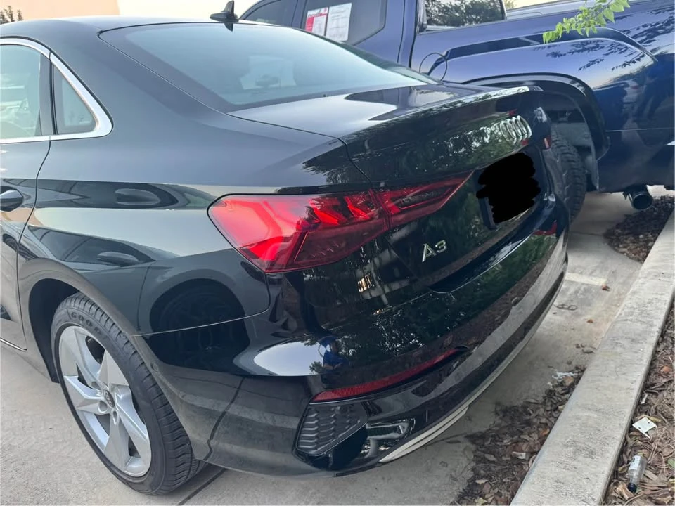 2024 Audi 8Y A3 - Image 2 of 5