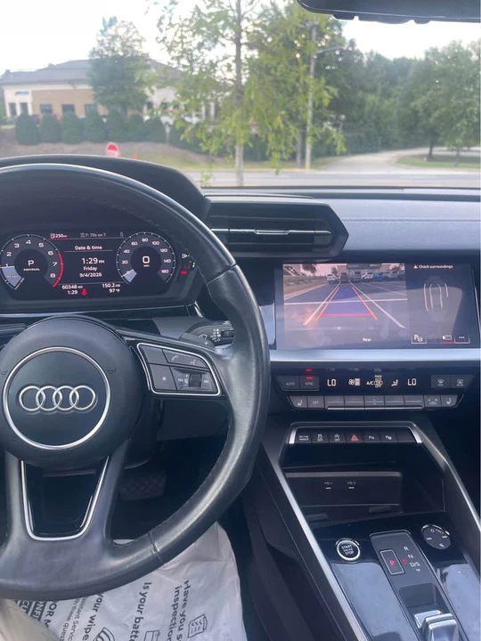 2024 Audi 8Y A3 - Image 2 of 5