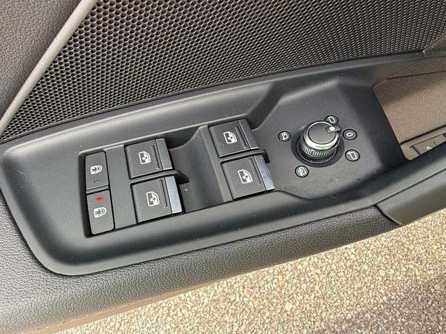 2024 Audi 8Y A3 - Image 13 of 21