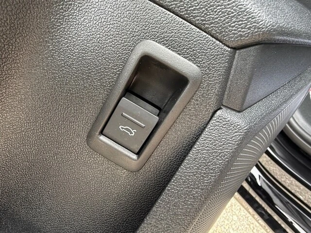 2024 Audi 8Y A3 - Image 14 of 21