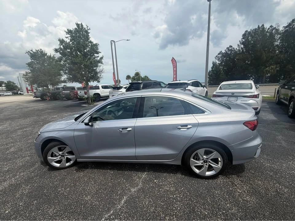 2024 Audi 8Y A3 - Image 2 of 3