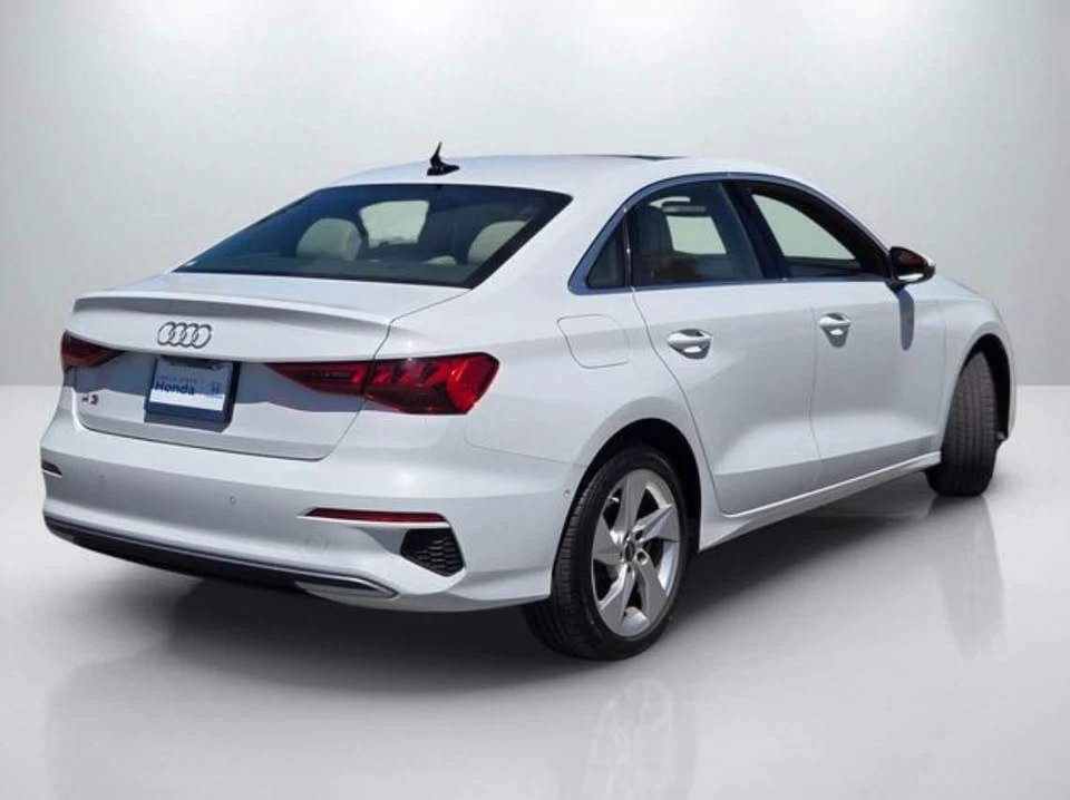 2024 Audi 8Y A3 - Image 3 of 7