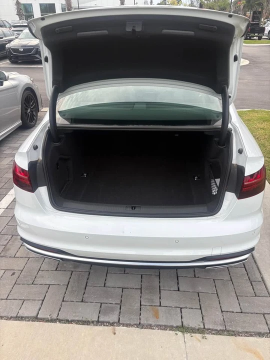 2024 Audi B9 A4 - Image 12 of 18